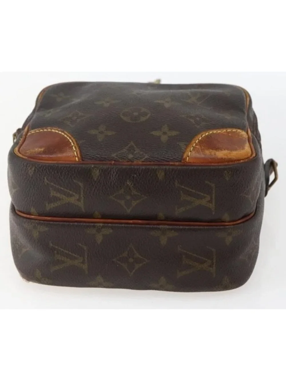 Louis Vuitton pre owned